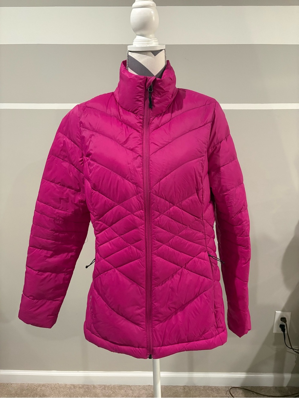 Champion Women's Bright Fuchsia Packable Puffer Jacket